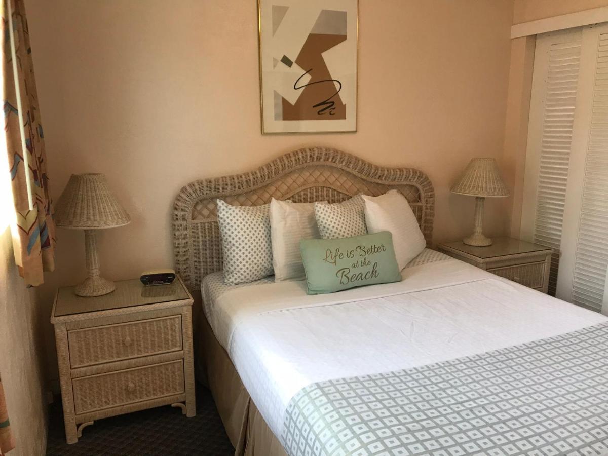 Carlton House Motel And Suites St. Pete Beach Dış mekan fotoğraf