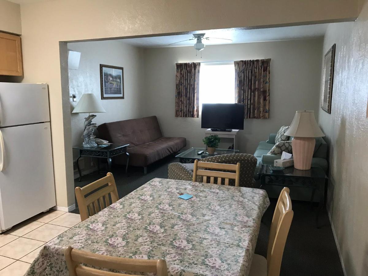Carlton House Motel And Suites St. Pete Beach Dış mekan fotoğraf