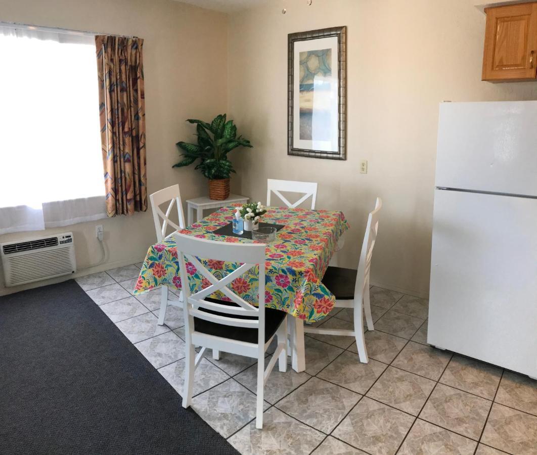 Carlton House Motel And Suites St. Pete Beach Dış mekan fotoğraf