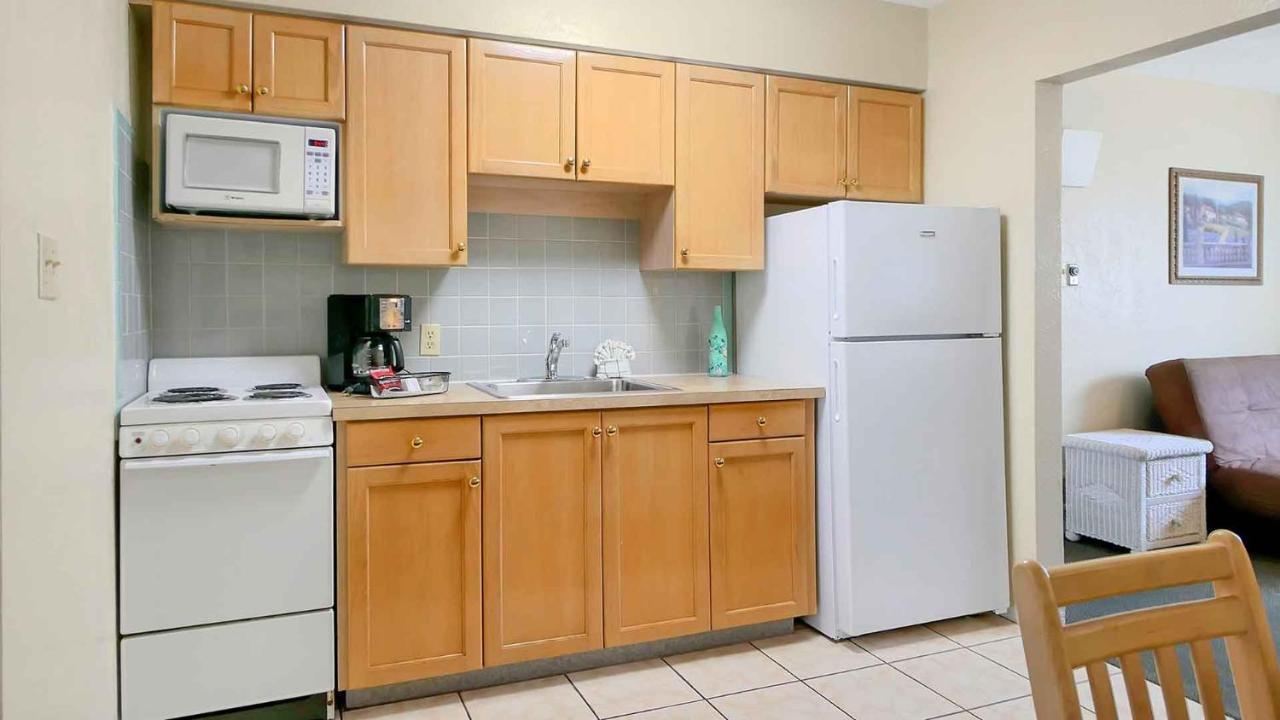 Carlton House Motel And Suites St. Pete Beach Dış mekan fotoğraf