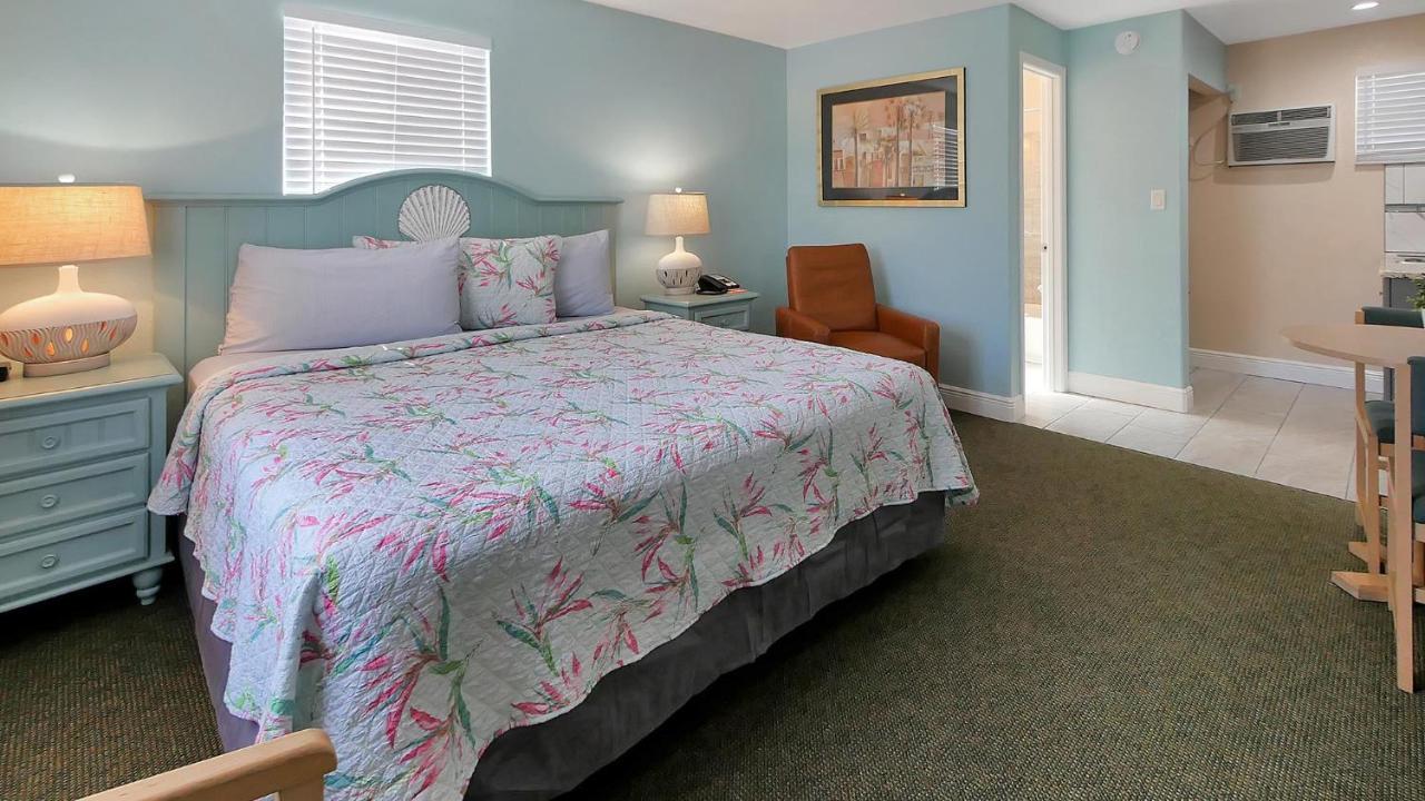Carlton House Motel And Suites St. Pete Beach Dış mekan fotoğraf
