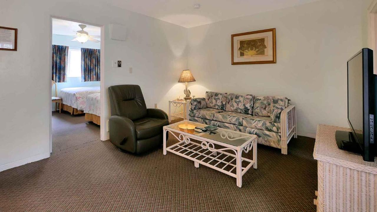 Carlton House Motel And Suites St. Pete Beach Dış mekan fotoğraf